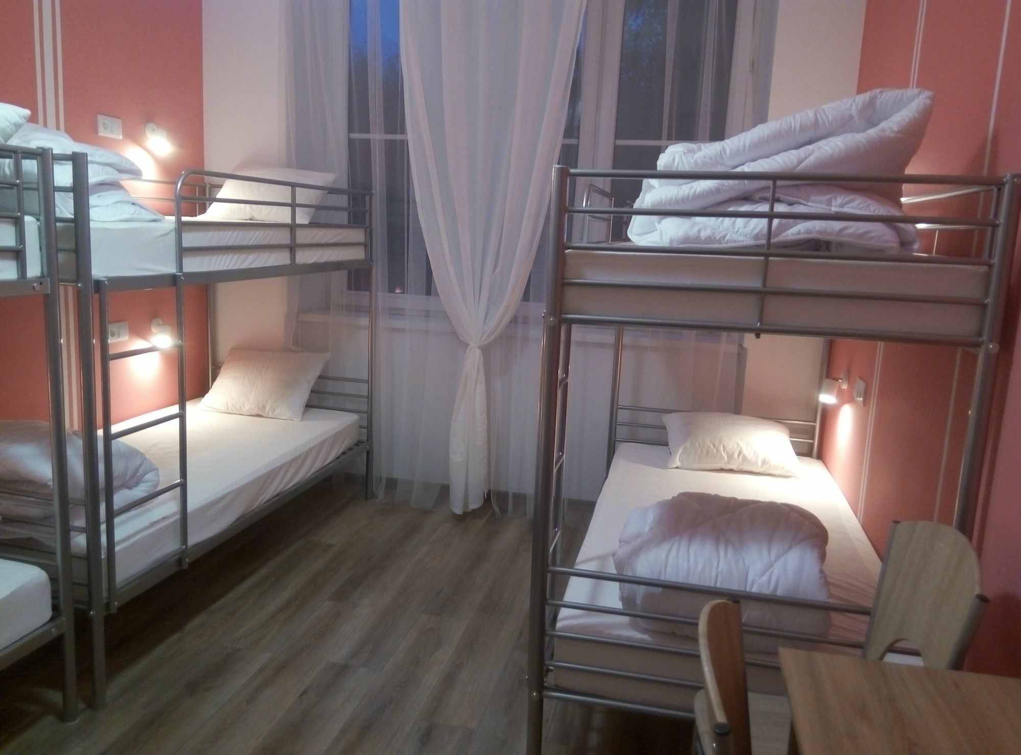 Lorf Hostel&apartments * Krasków
